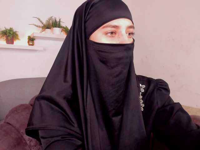 salma-arabic live cam on BongaCams