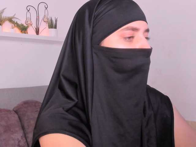 salma-arabic live cam on BongaCams