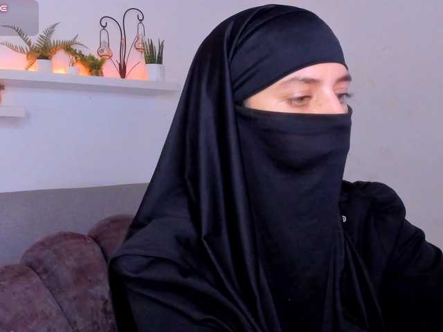 salma-arabic live cam on BongaCams