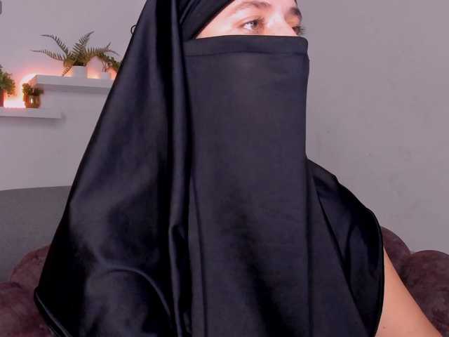 salma-arabic live cam on BongaCams
