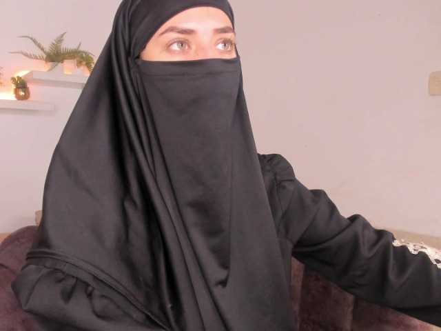 salma-arabic live webcam show
