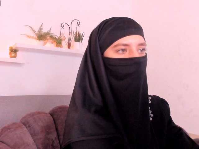 salma-arabic live cam on BongaCams
