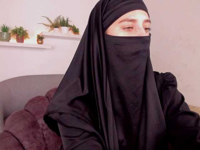 salma-arabic — live female cam
