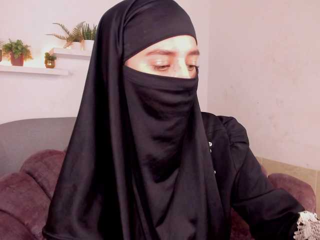 salma-arabic — live female cam