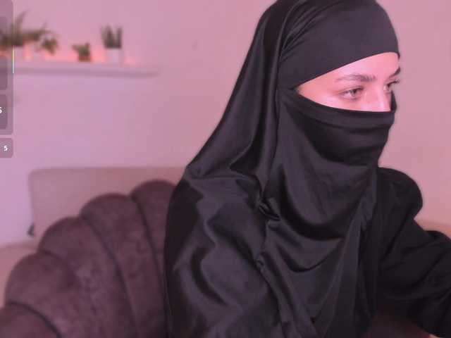 salma-arabic live cam on BongaCams
