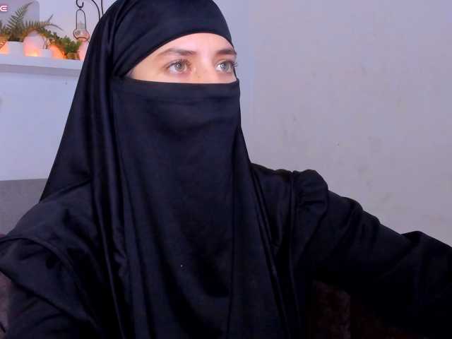 salma-arabic live cam on BongaCams