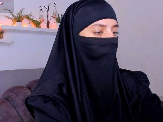 salma-arabic live cam on BongaCams
