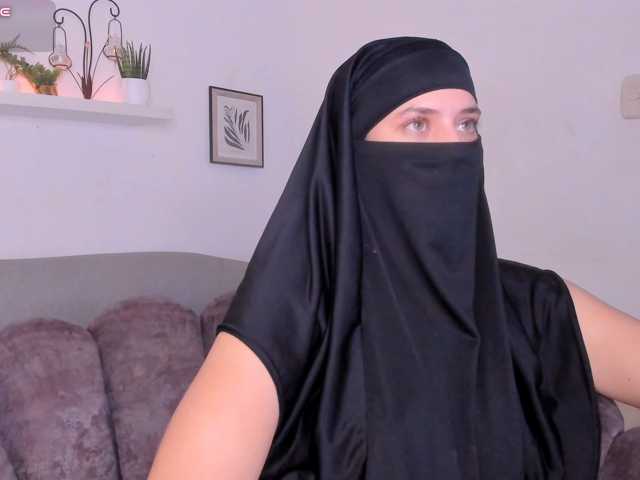 salma-arabic live cam on BongaCams