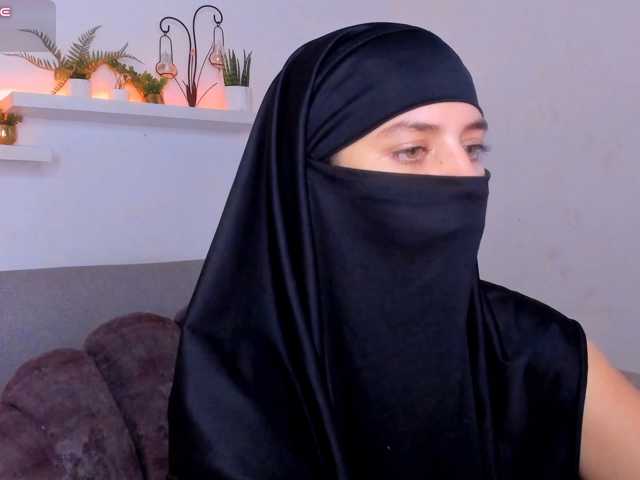 salma-arabic live cam on BongaCams