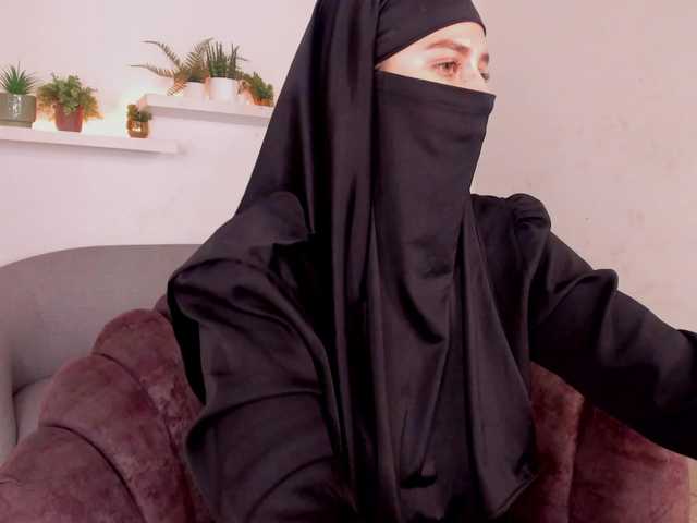 salma-arabic — live female cam