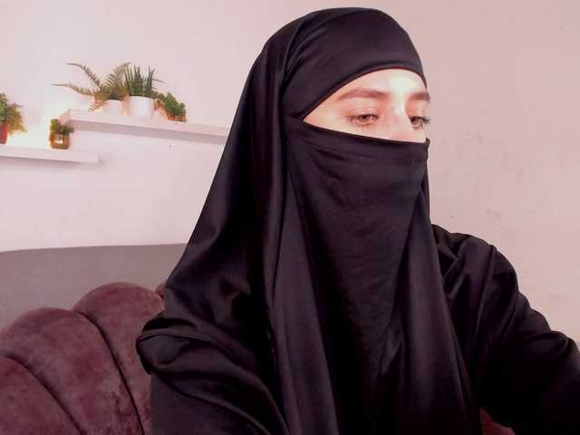 salma-arabic — live female cam