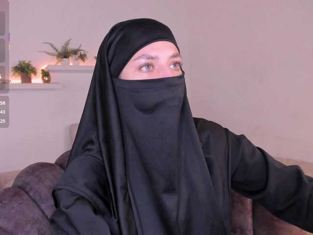 salma-arabic live cam on BongaCams