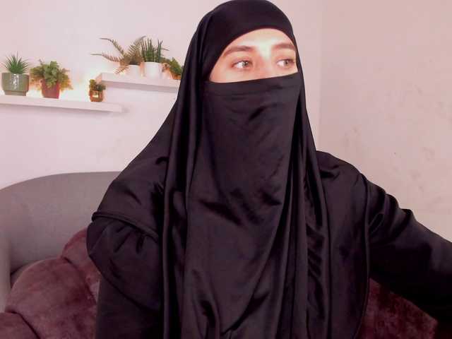 salma-arabic — live female cam