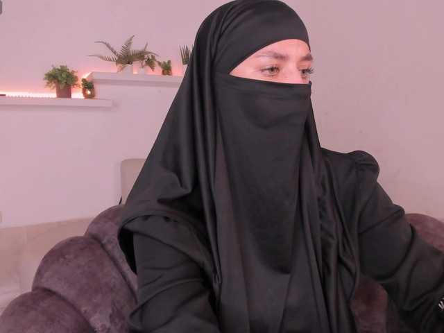 salma-arabic live cam on BongaCams