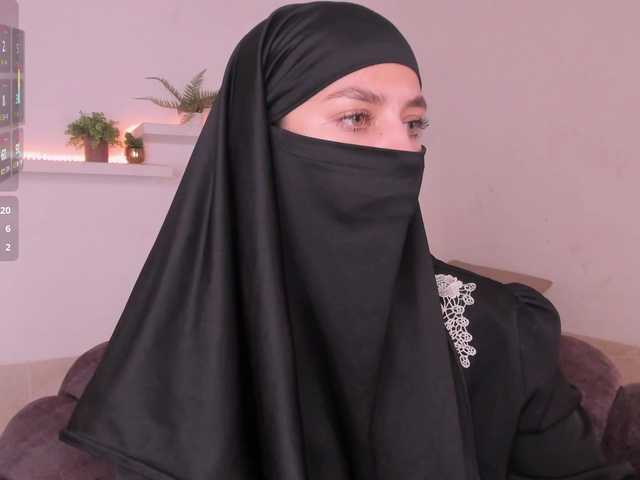 salma-arabic live cam on BongaCams