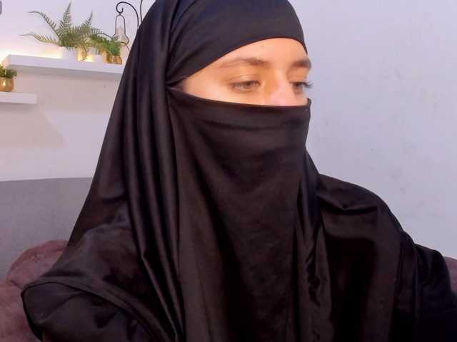 salma-arabic live cam on BongaCams