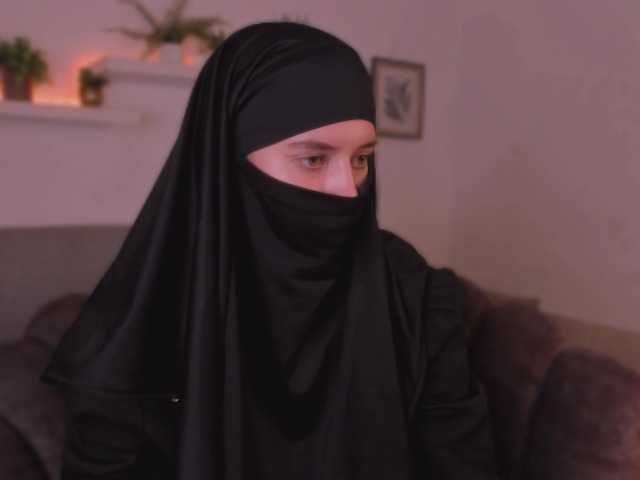 salma-arabic live cam on BongaCams