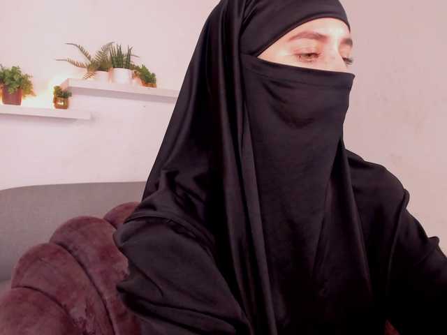 salma-arabic — live female cam