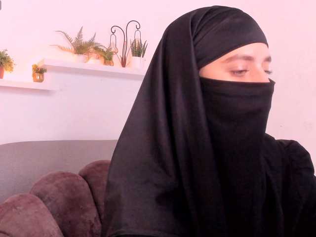 salma-arabic live cam on BongaCams