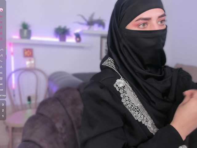 salma-arabic live cam on BongaCams