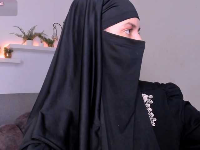 salma-arabic live cam on BongaCams