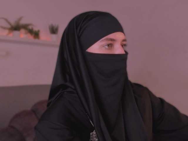 salma-arabic live cam on BongaCams