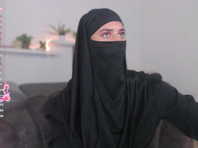 le modèle salma-arabic est en webcam porno dans un show sur le site bongacams, il possède les tags suivants: Arab,Brunette,Trimmed