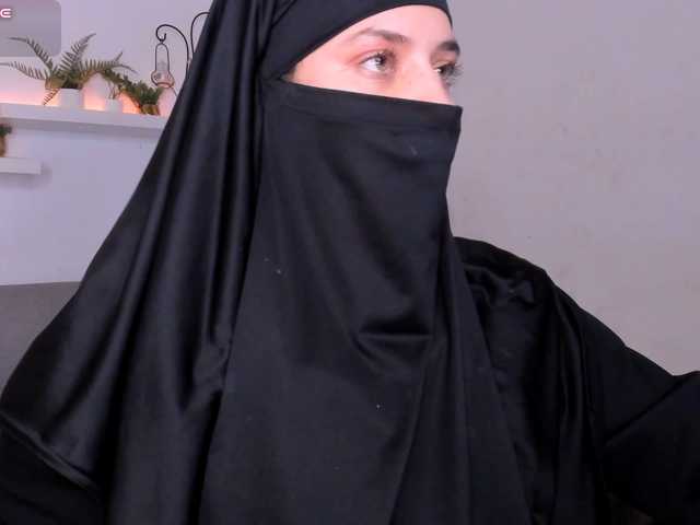 salma-arabic live cam on BongaCams