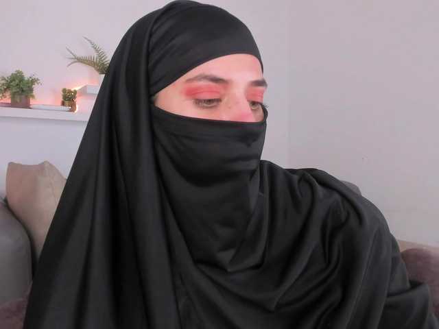 salma-arabic live cam on BongaCams
