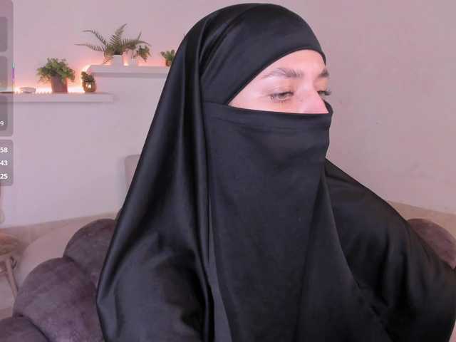 salma-arabic live cam on BongaCams