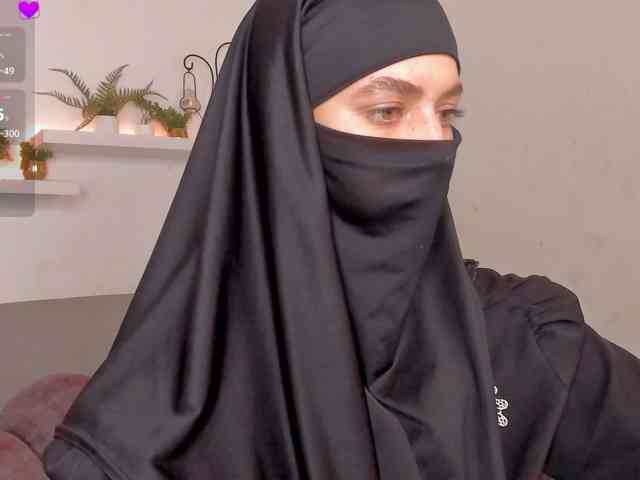 Model: salma-arabic
