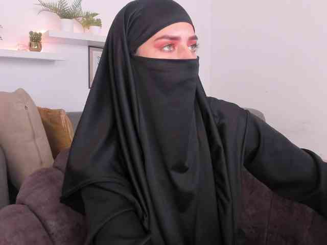salma-arabic Live Webcam on BongaCams