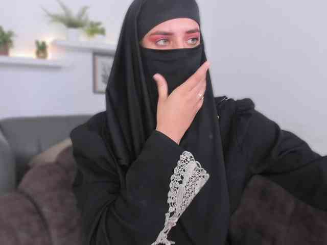 salma-arabic Live Webcam on BongaCams