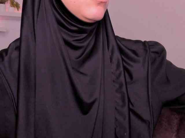 Model: salma-arabic