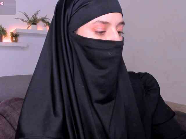 striptease webcam Salma-arabic