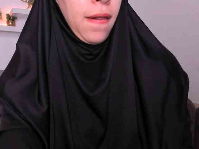 Model: salma-arabic