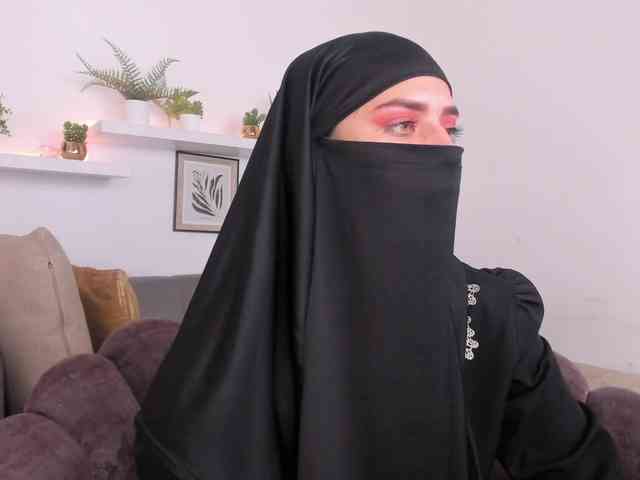 salma-arabic Live Webcam on BongaCams