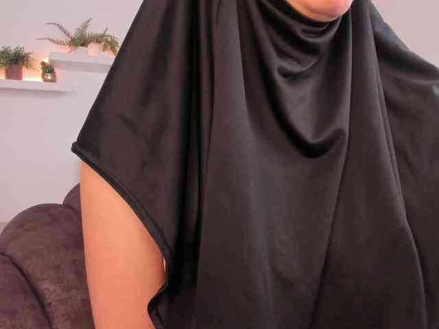 salma-arabic Live Webcam on BongaCams