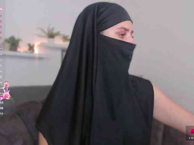 이 모델은 현재 라이브 중입니다. salma-arabic