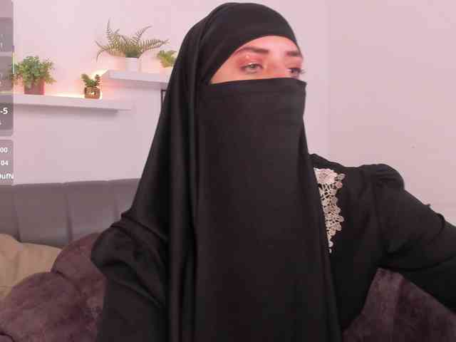 upskirt camera Salma-arabic