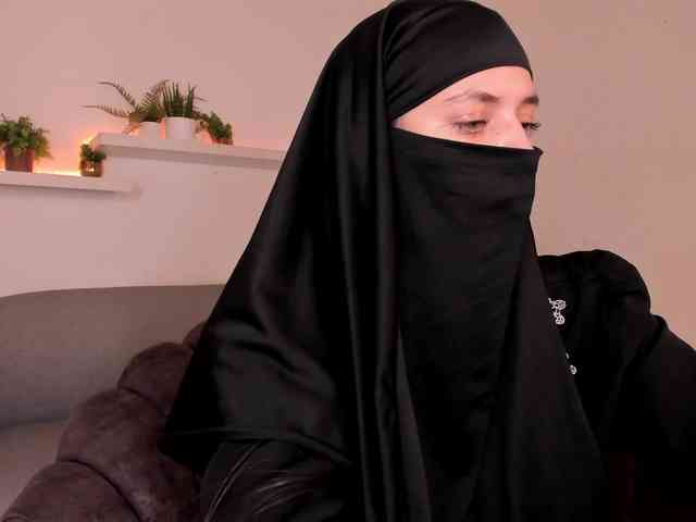 Model: salma-arabic
