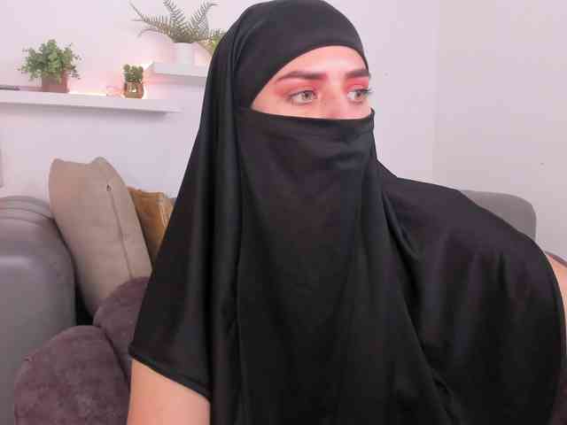 salma-arabic Live Webcam on BongaCams