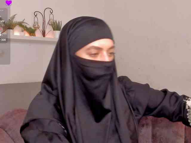 模特: salma-arabic