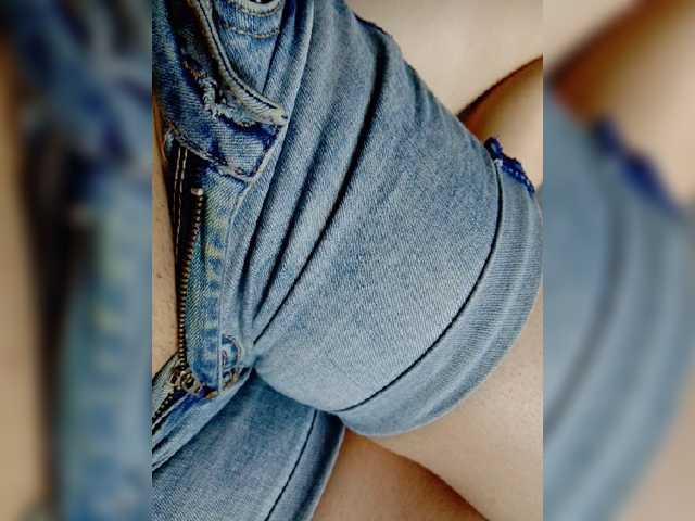 Anastasia0000 live cam on BongaCams