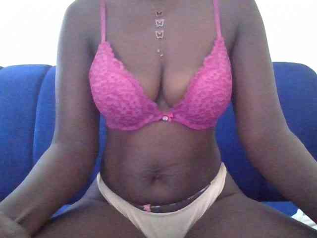 bustybliss webcam
