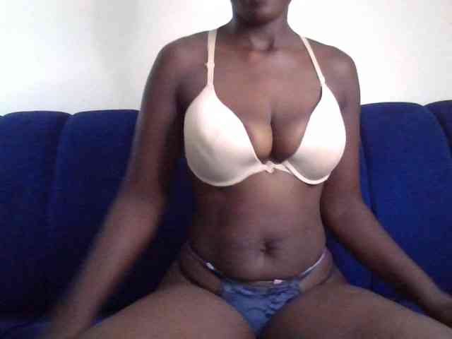 bustybliss webcam