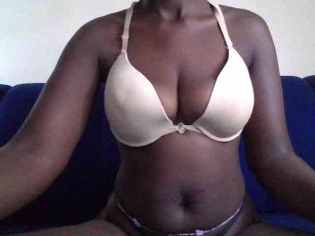 bustybliss webcam