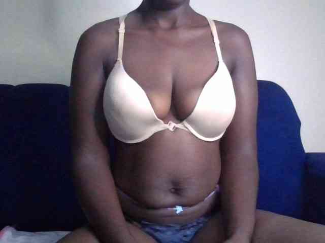 bustybliss webcam