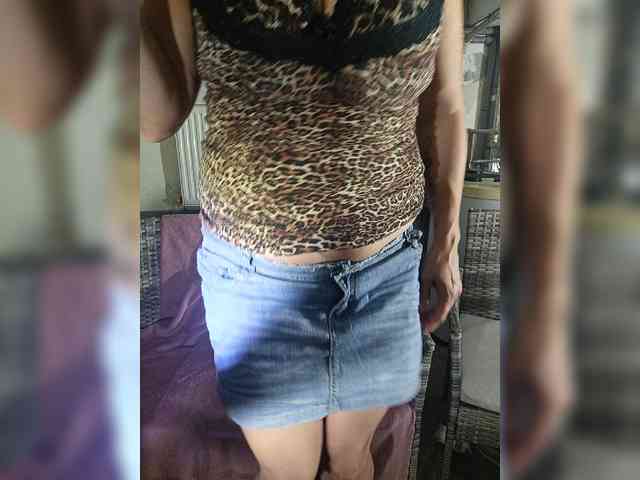Sisinkaa4422 webcam