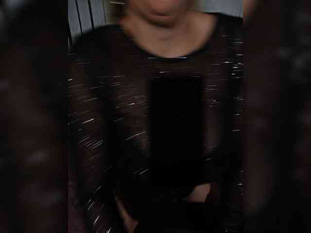 Sisinkaa4422 Live Webcam on BongaCams